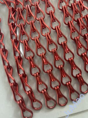 Uzay Bölücü Metal Zincir Bağlantı Perdeler Uçan Ekrana Eğilmiş Eğilmiş