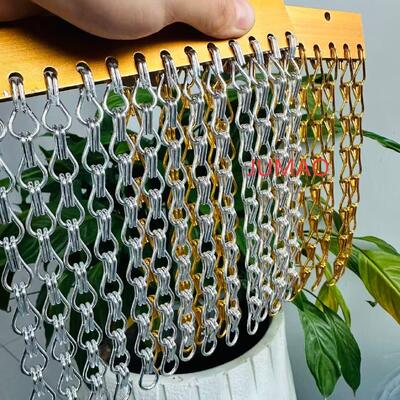 Zarif Metal Zincir Bağlantı Perdeleri Oda Bölücü ve Ticari Alan Tasarımı